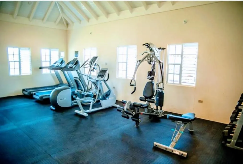 בית נופש Florence Hall L&V Paradise Vacation Home With Pool And Gym