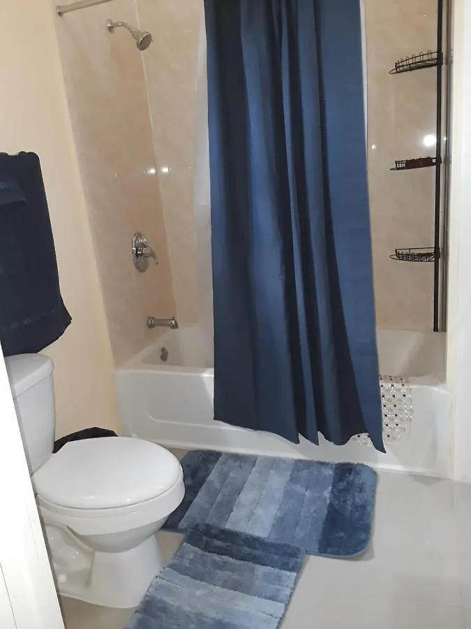 Florence Hall L&V Paradise Vacation Home With Pool And Gym ג'מייקה