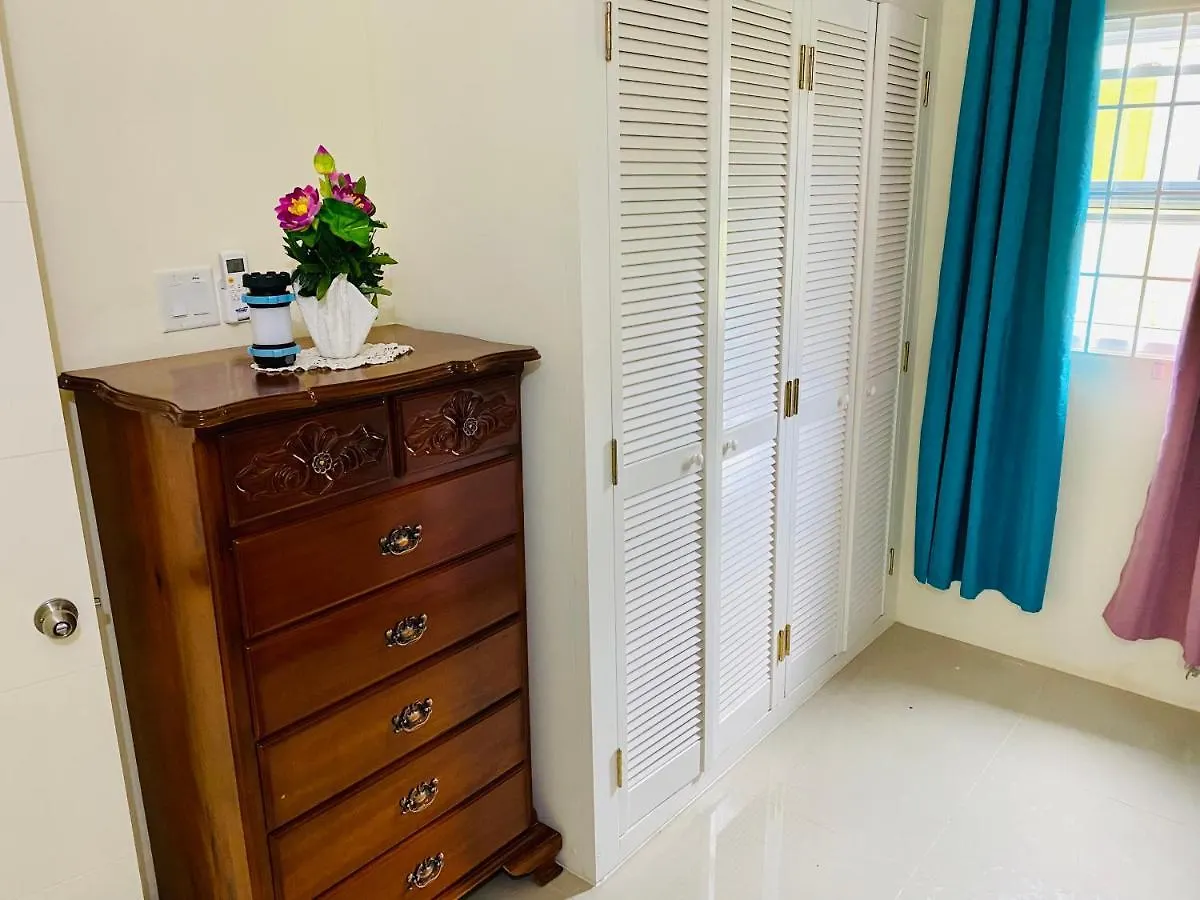Florence Hall L&V Paradise Vacation Home With Pool And Gym 0*, Florence Hall ג'מייקה